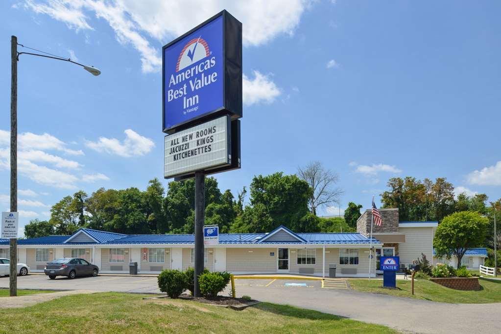 موتيل St. Clairsville أمريكاز بست فاليو إن سانت كلايرزفيل ويلنج المظهر الخارجي الصورة
